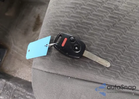 2011 Honda Ridgeline Rts from USA, damaged, VIN 5FPYK1F40BB007541